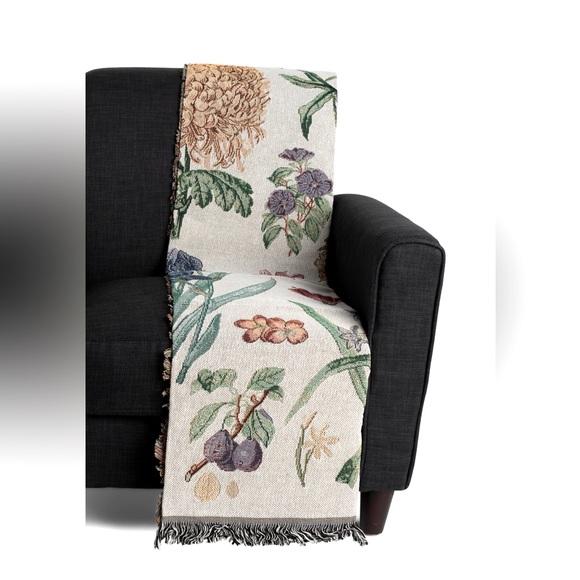 CHEFANIE Knitted Floral Throw Blanket With Fringe Trim - Cotton - 51"x 71" - Picture 1 of 5